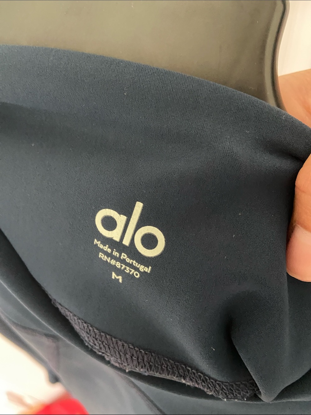 Alo Yoga Ripped Warrior Leggings Navy - Picture 10 of 13